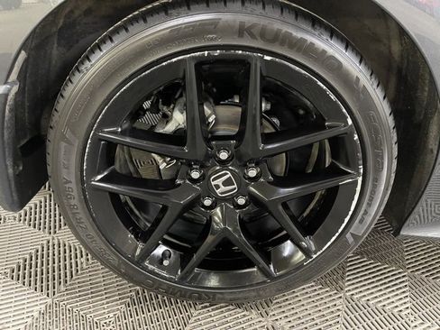 Used 2023 Honda Civic Sport image 11