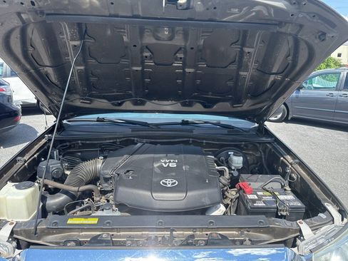 Used 2013 Toyota Tacoma 4x4 Double Cab w/ SR5 Pkg image 14