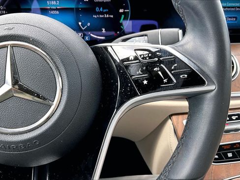 Used 2023 Mercedes-Benz E 350 Sedan image 25