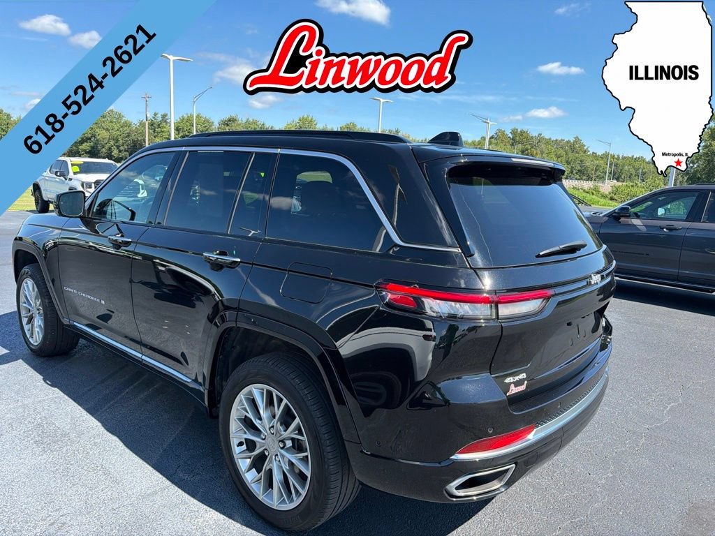 Used 2025 Jeep Grand Cherokee Summit AWD/4WD image 5
