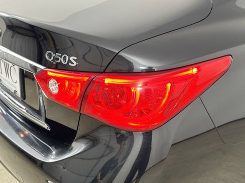 Used 2017 INFINITI Q50 Sport AWD/4WD image 12