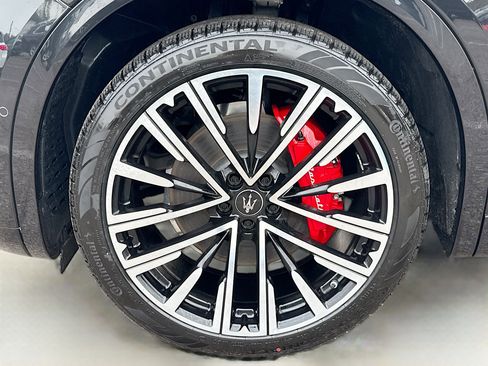 New 2025 Maserati Grecale Modena image 43