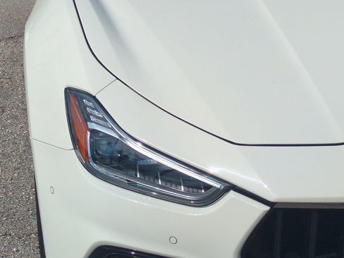 New 2024 Maserati Ghibli Modena Ultima Q4 image 9