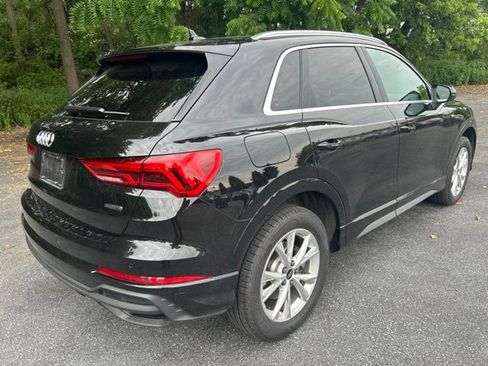 Used 2023 Audi Q3 2.0T Premium AWD/4WD image 3