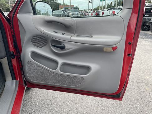 Used 1998 Ford F150 Lariat RWD image 18