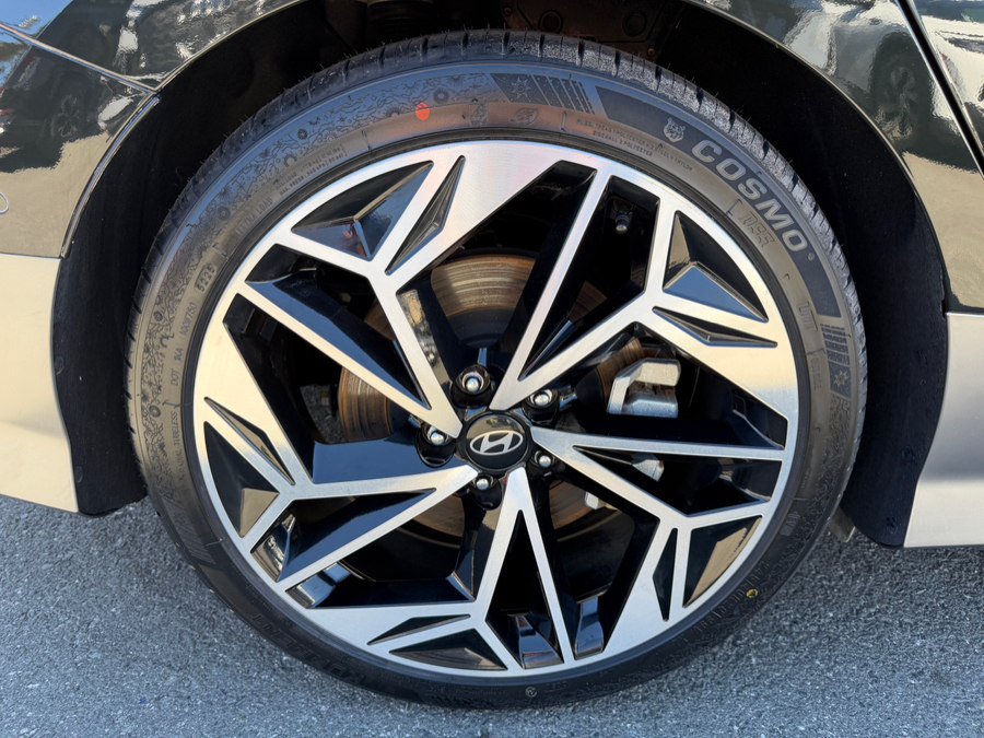 Used 2023 Hyundai Ioniq 6 Limited w/ Cargo Package RWD image 48