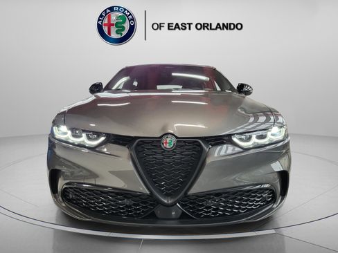 New 2025 Alfa Romeo Tonale w/ Premium Package image 3
