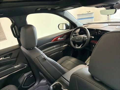 New 2026 Chevrolet Traverse Z71 w/ Enhanced Driving Package image 37