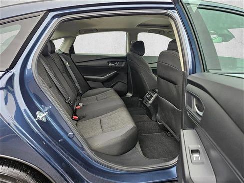 Used 2025 Honda Accord SE image 11