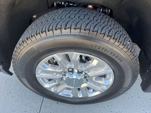 Used 2022 GMC Sierra 3500 Denali w/ Technology Package image 37