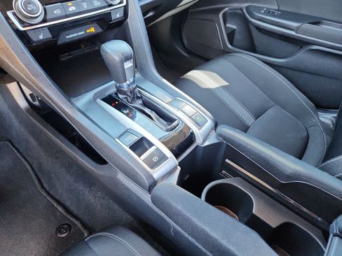 Used 2016 Honda Civic EX-T image 19