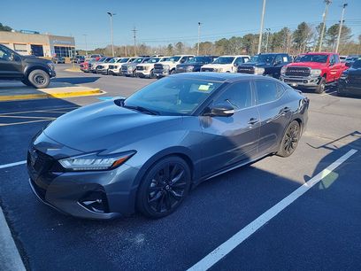 Used 2021 Nissan Maxima SR w/ Sport Mat Group