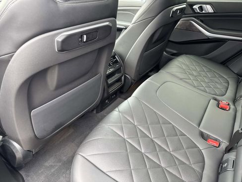 Certified 2024 BMW X5 xDrive40i w/ Premium Package AWD/4WD image 14