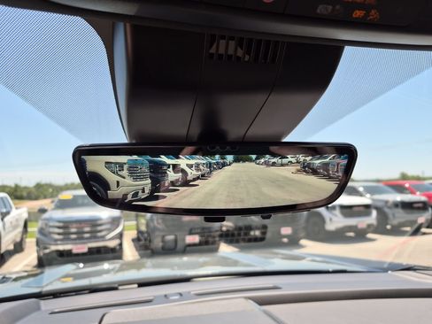 Used 2026 GMC Yukon AT4 Ultimate AWD/4WD image 29