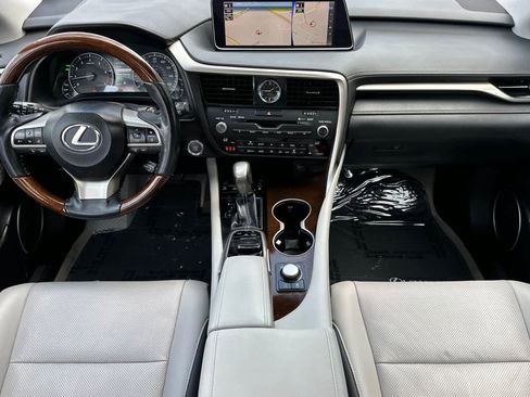 Used 2019 Lexus RX 350 AWD image 3