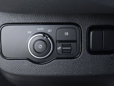 Used 2025 Mercedes-Benz Sprinter 2500 image 23