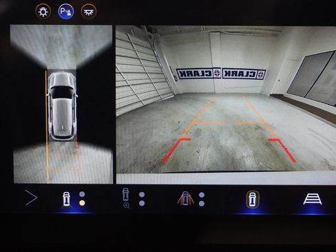 New 2026 Chevrolet Equinox ACTIV w/ Convenience Package III image 32