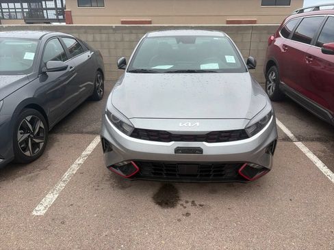 Used 2023 Kia Forte GT-Line w/ GT-Line Premium Package FWD image 4