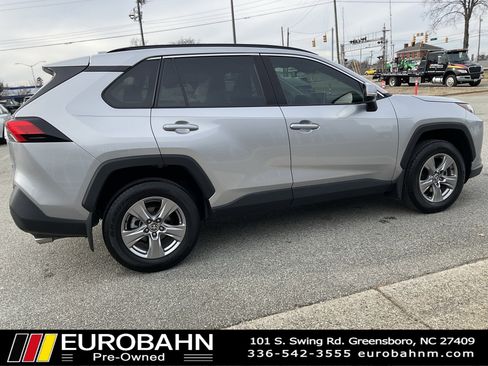 Used 2024 Toyota RAV4 XLE image 29