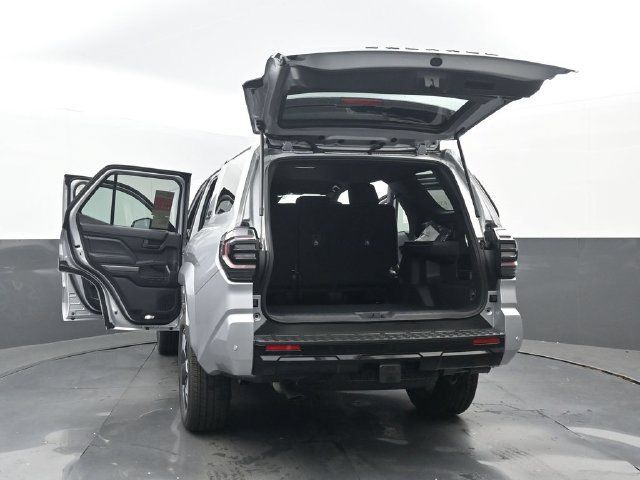 New 2026 Toyota 4Runner 4WD image 33