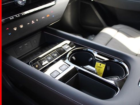 New 2025 Nissan Murano Platinum w/ Cargo Package image 33