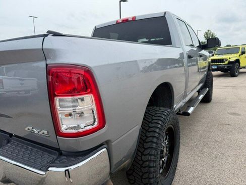 Used 2022 RAM 2500 Tradesman w/ Chrome Appearance Group AWD/4WD image 17
