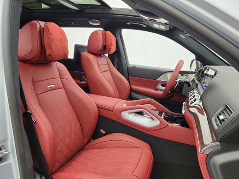 New 2026 Mercedes-Benz GLS 63 AMG 4MATIC image 23