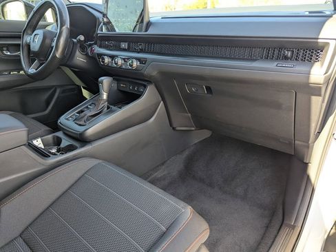 Used 2026 Honda CR-V Sport image 9