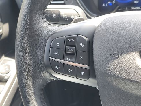 Used 2020 Ford Escape Titanium AWD/4WD image 10