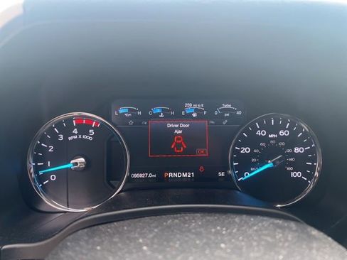 Used 2019 Ford F250 Lariat w/ Lariat Ultimate Package image 8