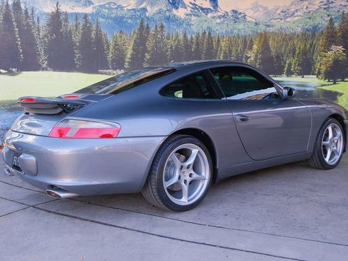 Used 2002 Porsche 911 Carrera image 6