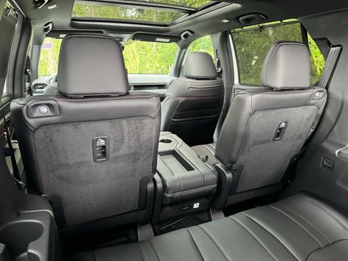 New 2026 Honda Pilot Black Edition image 17