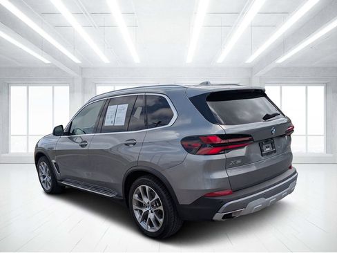 Used 2024 BMW X5 sDrive40i image 5