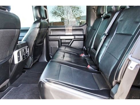 Used 2019 Ford F250 Lariat w/ Lariat Ultimate Package image 12