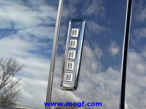 Used 2022 Ford F150 Platinum w/ Equipment Group 701A High image 34