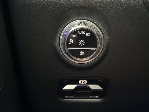 Certified 2024 Mercedes-Benz C 43 AMG 4MATIC Sedan image 31