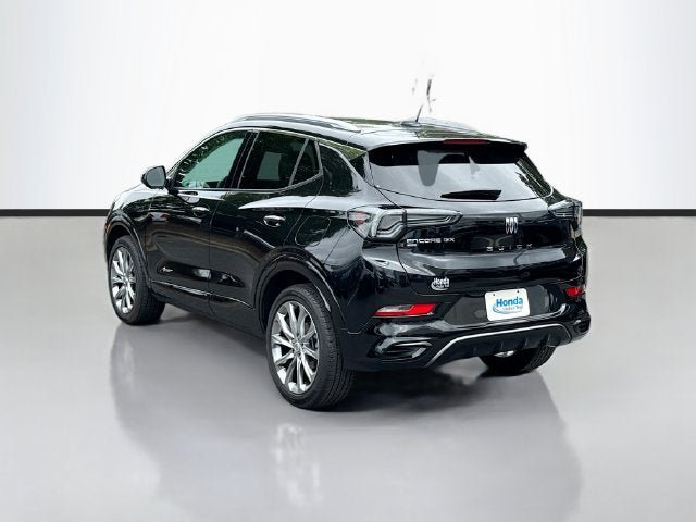 Used 2025 Buick Encore GX Avenir AWD/4WD image 6
