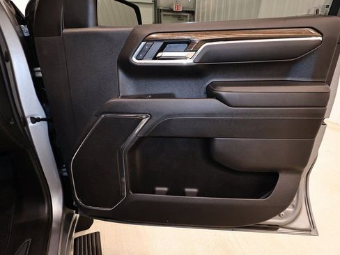 Used 2024 Chevrolet Silverado 1500 LT image 19