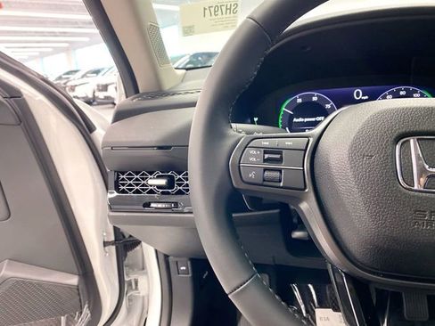 Used 2025 Honda Accord EX-L image 13