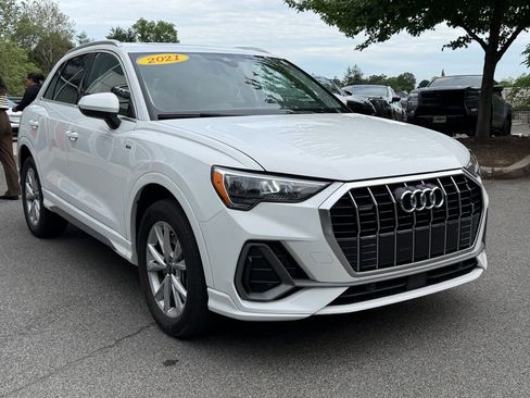 Used 2021 Audi Q3 2.0T Premium AWD/4WD image 7