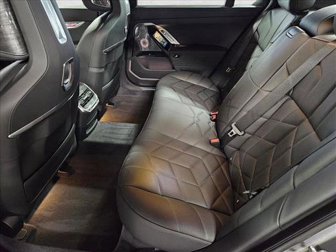 New 2025 BMW 760i xDrive image 16