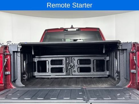 Used 2025 RAM 1500 Limited image 9