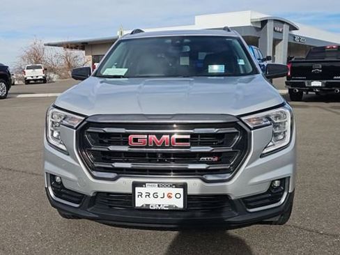 Used 2022 GMC Terrain AT4 w/ Tech Package AWD/4WD image 3