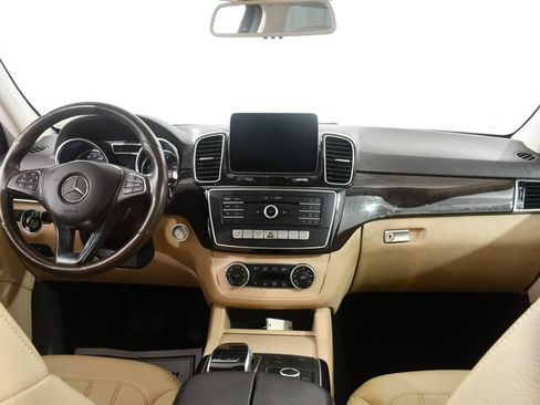 Used 2018 Mercedes-Benz GLE 350 4MATIC image 7