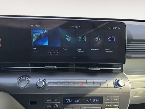 Certified 2025 Hyundai Kona SEL image 13