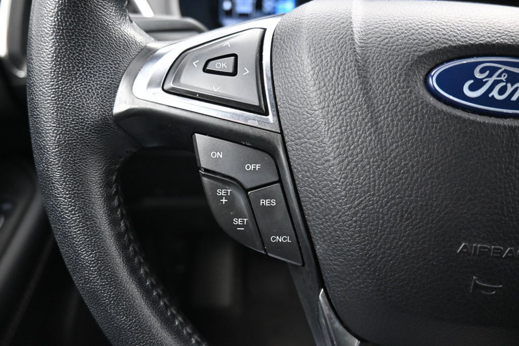Used 2024 Ford Edge Titanium AWD/4WD image 12