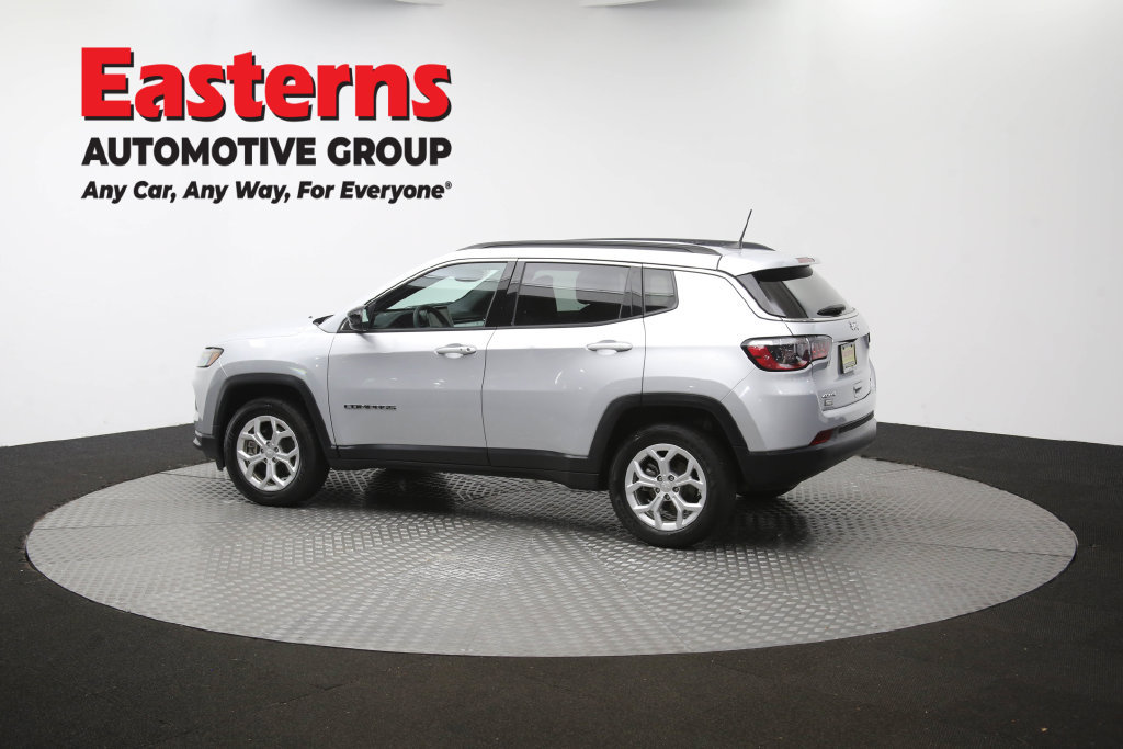 Used 2024 Jeep Compass Latitude AWD/4WD image 65