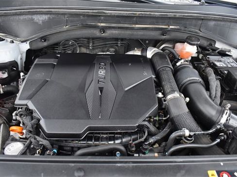 Certified 2022 Kia Sorento SX Prestige w/ Rust Color Package image 40