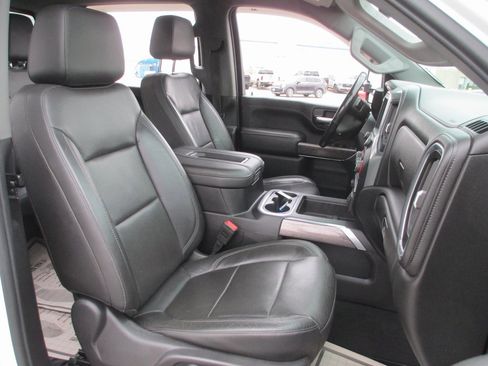 Used 2020 Chevrolet Silverado 2500 LTZ w/ LTZ Plus Package image 17