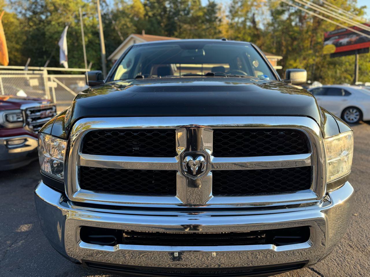 Used 2016 RAM 2500 SLT AWD/4WD image 2